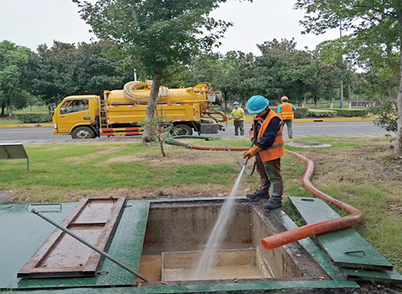 聂拉木化油池清理